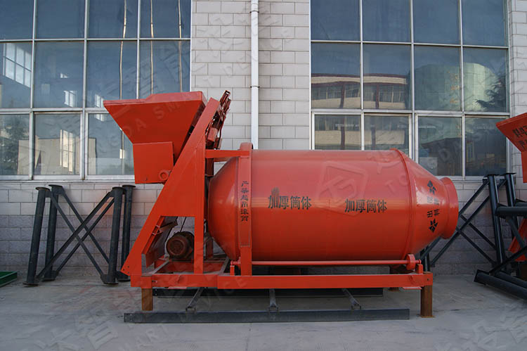 BB肥混摻肥攪拌機(jī)性能特點(diǎn)